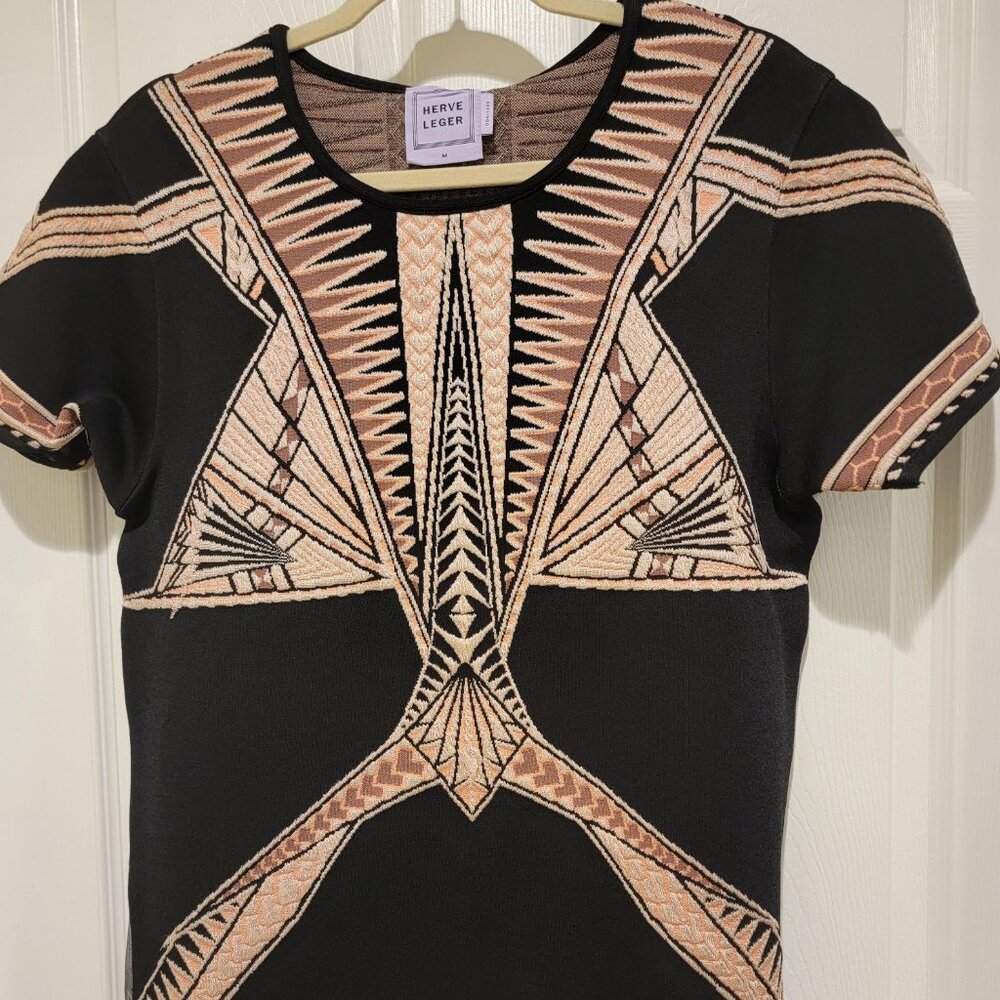 Herve Leger Dahlia Top - NWT - Mediuim -  (HNG1R988-2A5) Seral # 00411439